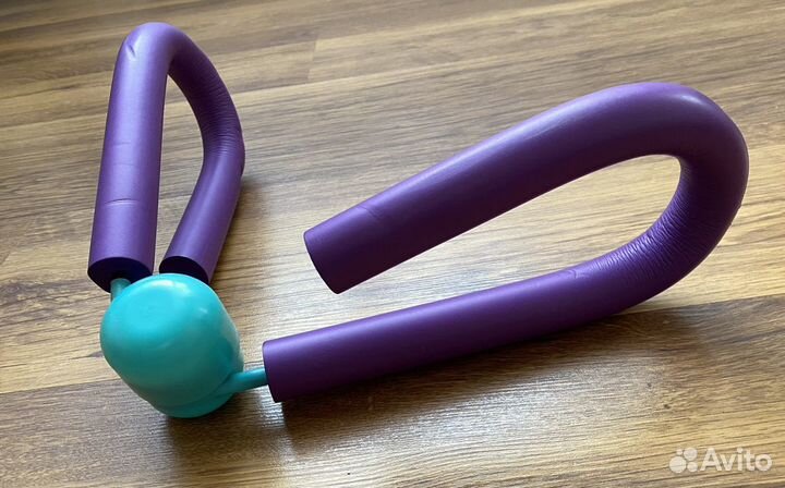 Эспандер для ног,для приводящих мышц