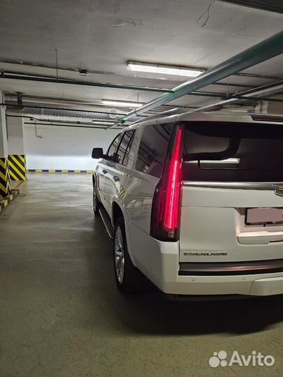 Cadillac Escalade 6.2 AT, 2020, 83 500 км