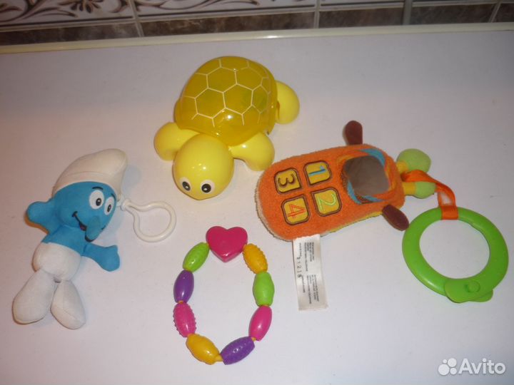 Набор игрушек для маленьких
