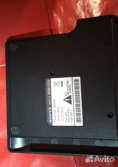 Док станция для видеокамер Sony