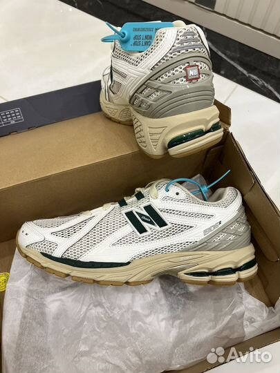 Кроссовки new balance 1906r white green cream