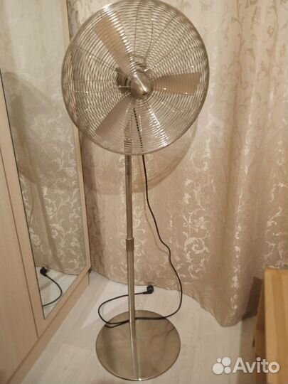 Вентилятор Stadler Form Bork Aviator как новый