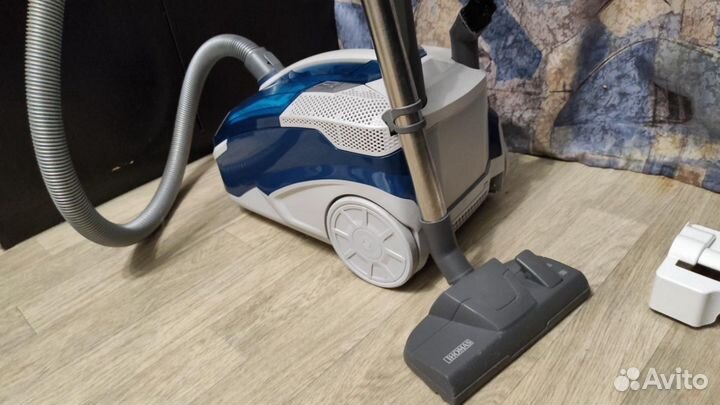 Thomas sky XT aqua box