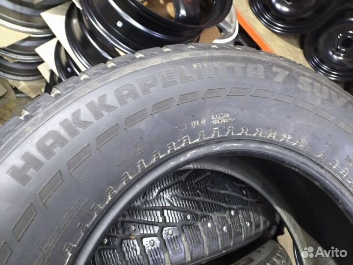 Nokian Tyres Hakkapeliitta 7 SUV 285/60 R18
