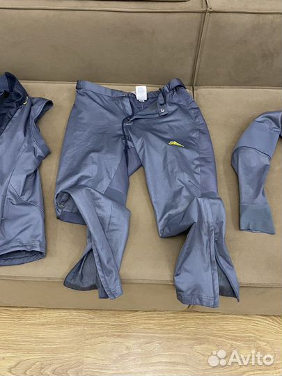 Лыжный разминочный костюм adidas тройка