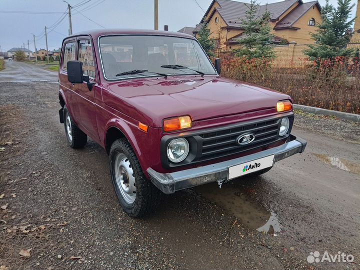 LADA 4x4 (Нива) 1.7 МТ, 2001, 121 000 км