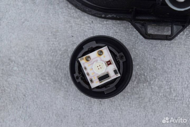 Лампочка Toyota Rav 4 5