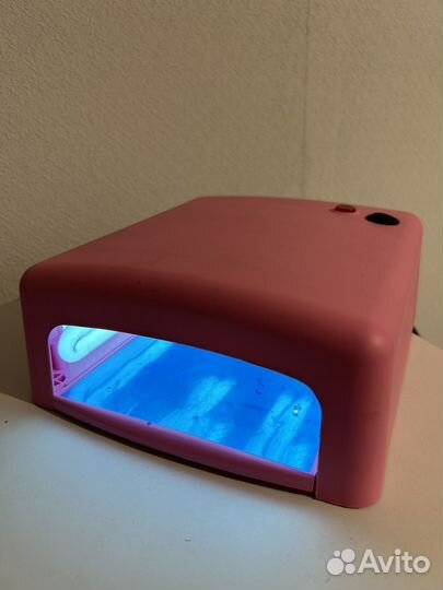 Ультрафиолетовая лампа