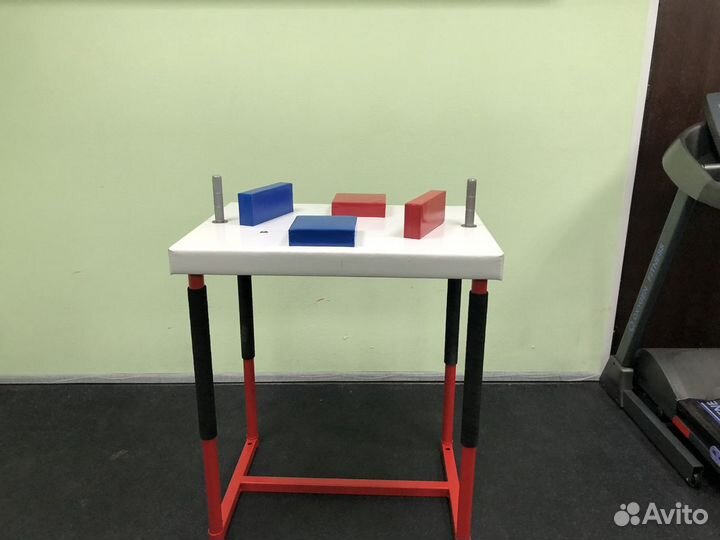 Стол для армрестлинга