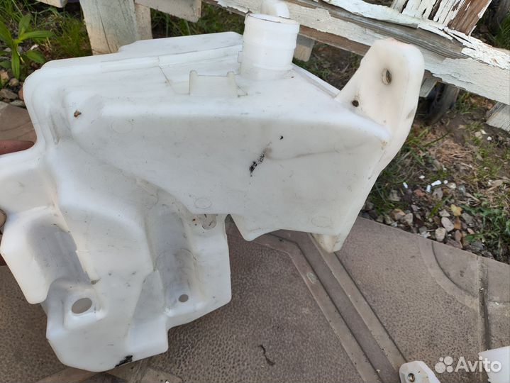 Бачок стеклоомывателя Skoda Octavia A7 13-20