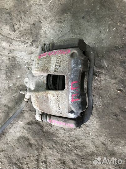 Суппорт передний правый (Geely Emgrand EC7)