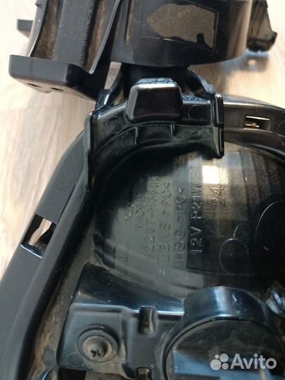 Фара противотуманные левая-правая