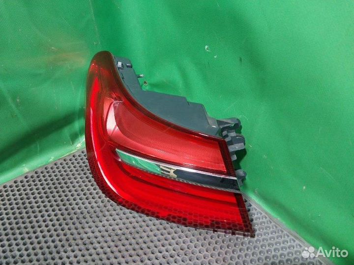 Фонарь задний наружный левый BMW 7-Series