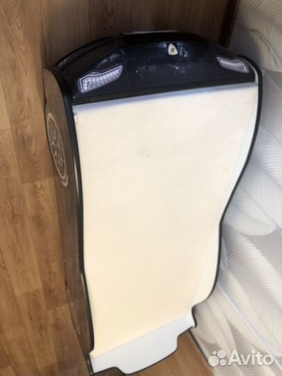 Детская кровать-машинка