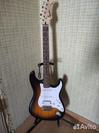 Электрогитара squier bullet Stratocaster hss