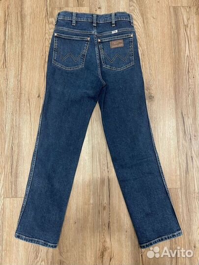 Джинсы wrangler женские 26 размер