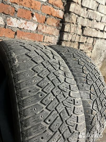 Continental IceContact 2 SUV 235/55 R20