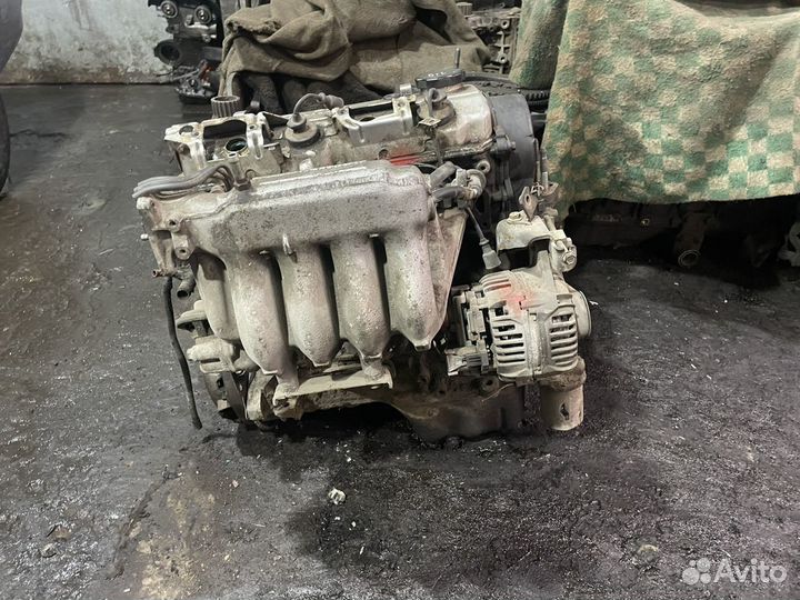 Mitsubishi Двигатель 4G92