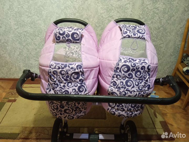 Коляска для двойни