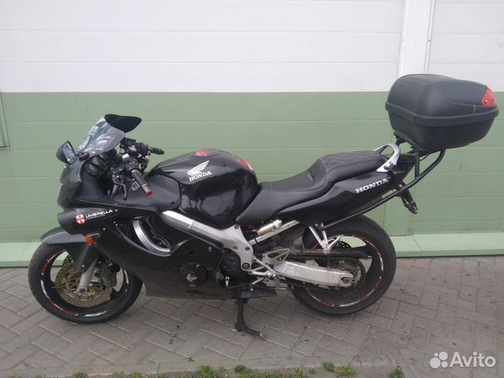 Honda CBR600F4