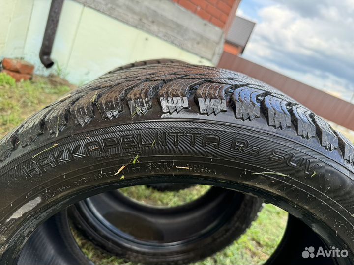 Nokian Tyres Hakkapeliitta R3 SUV 275/45 R21