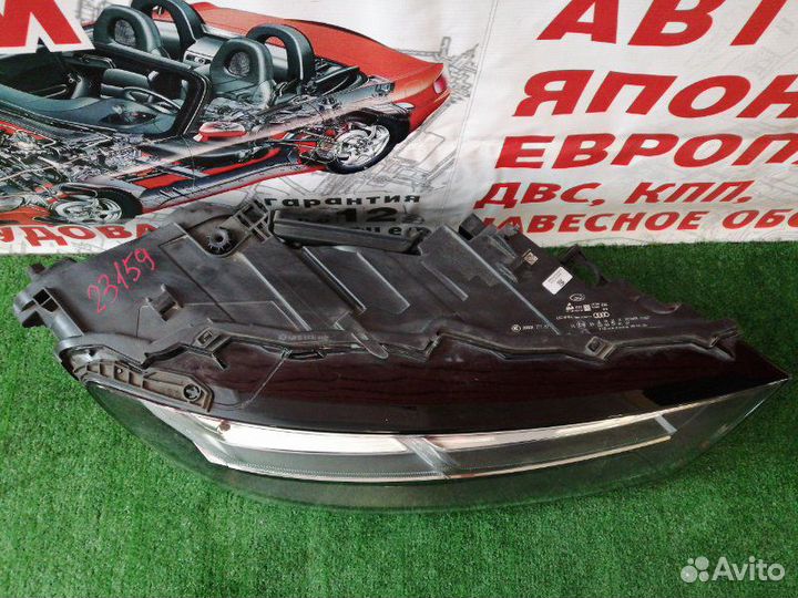 Фара передняя правая Audi Q7 4MB