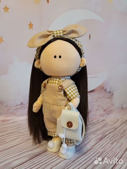 Кукла текстильная с гардеробом