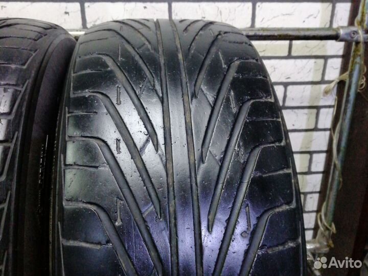 Triangle TR968 215/55 R17 94V