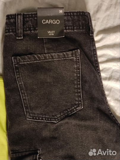 Джинсы Vilet 38 Футболка Adidas M