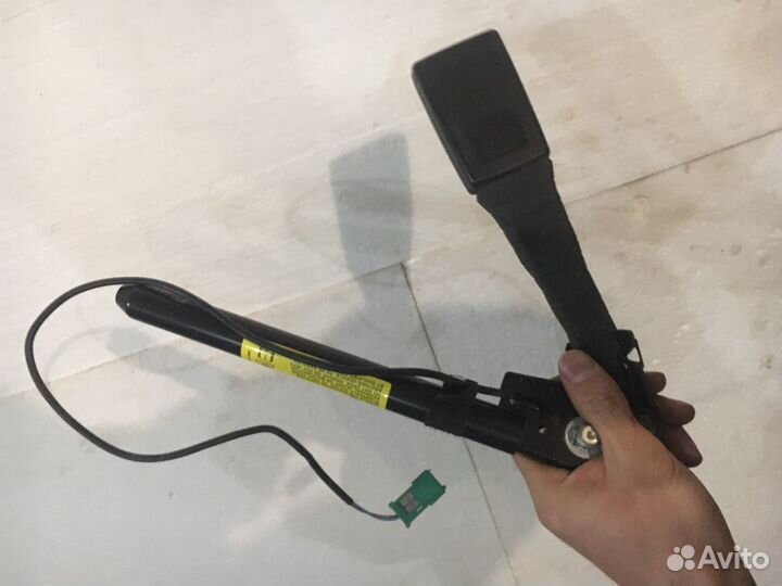 Замок ремня Zafira B