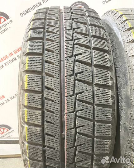 Bridgestone Blizzak RFT 205/60 R16 92R