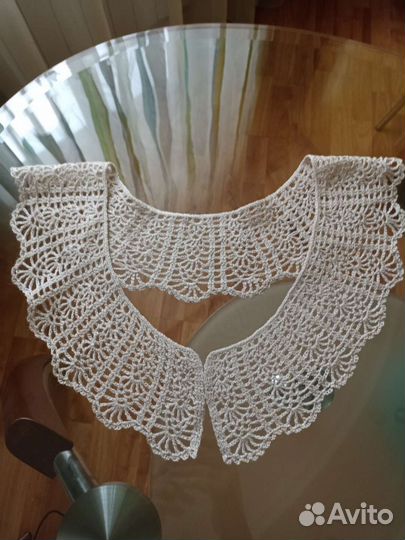 Кружевной воротник