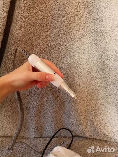 Аппарат для маникюра и педикюра