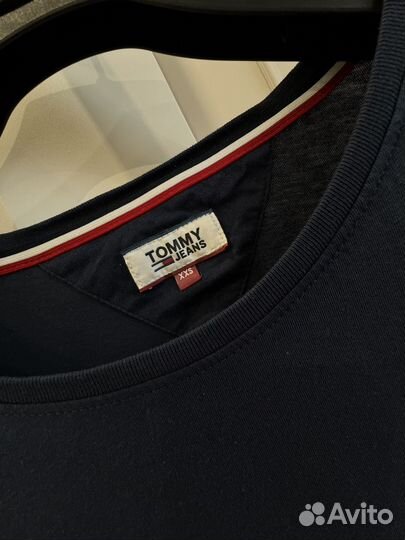 Tommy hilfiger футболка женская