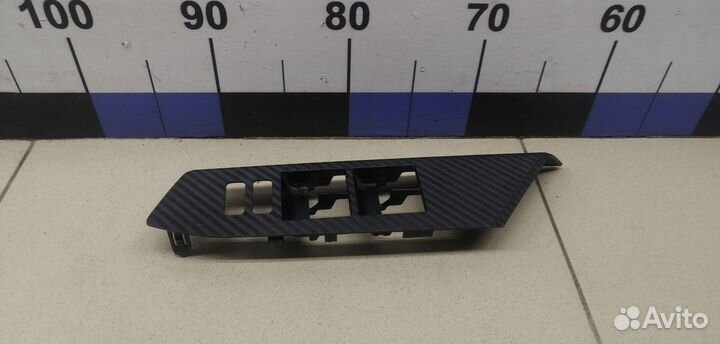 Накладка блока управления стеклоподъемниками RAV 4