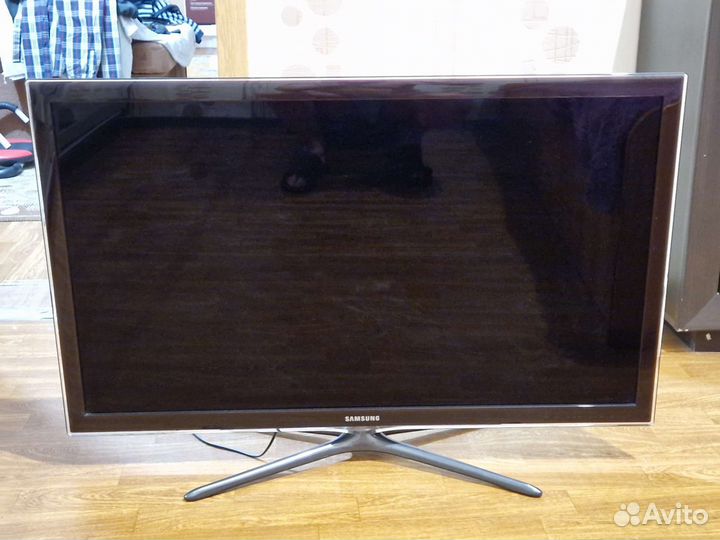 Телевизор smart tv с вайфаем бу