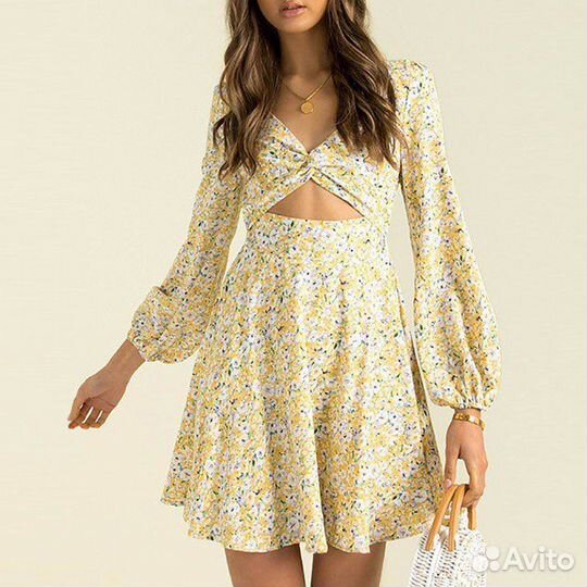 Платье в цветочек мини