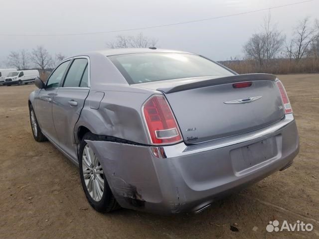 Разбор на запчасти Chrysler 300C 2011