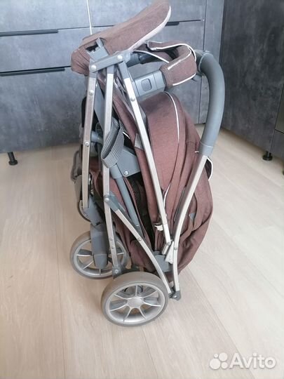 Прогулочная коляска бу