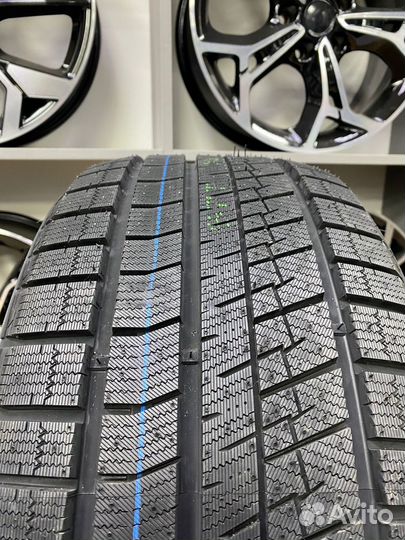 Tracmax X-Privilo S360 285/60 R18 116T