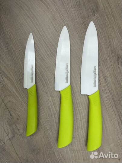 Набор кухонных керамических ножей Samura