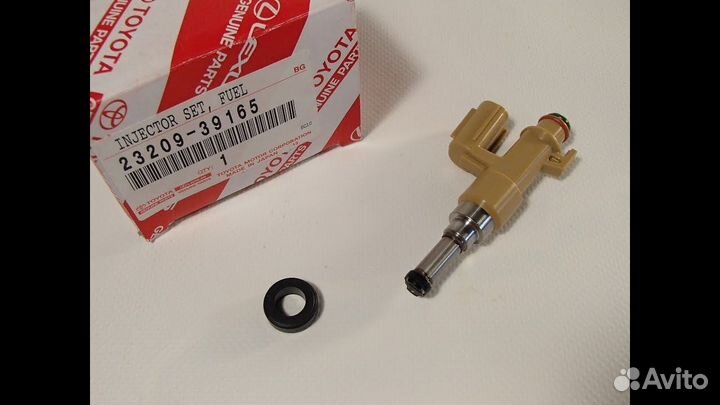 Фоpсунка топливная 2320939165 toyota