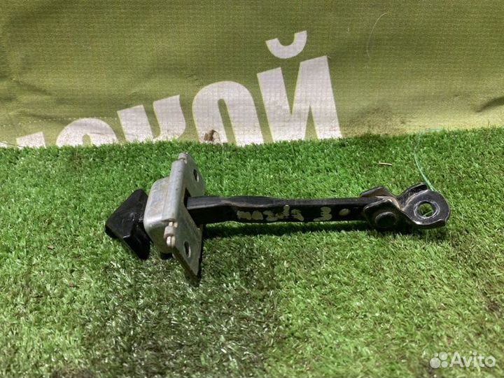 Ограничитель двери задний правый Mazda Mazda3 BK