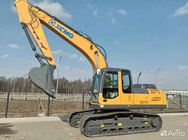 Гусеничный экскаватор XCMG XE215C, 2024