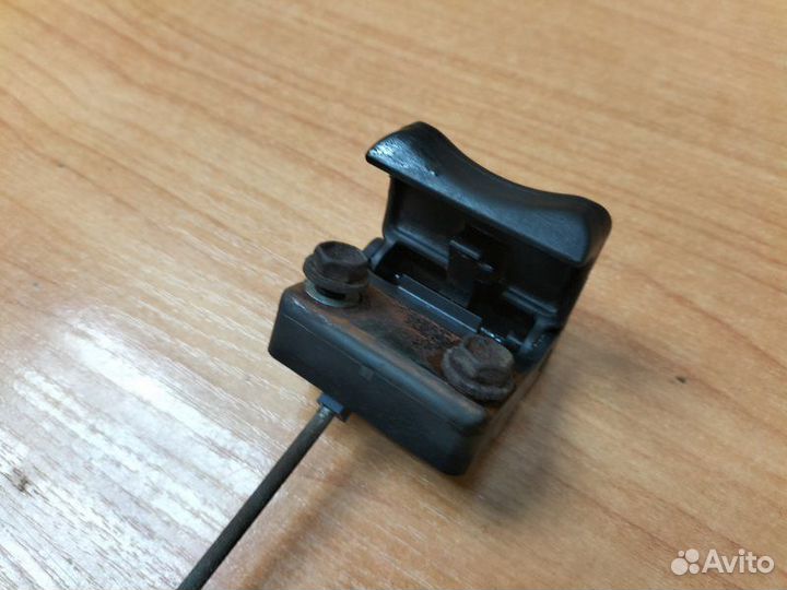 Ручка открывания капота Toyota Crown GS171 2007