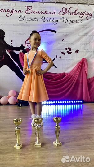 Рейтинговое платье 122 128 бархат