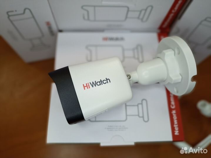 Ip камера HiWatch IPC-B040