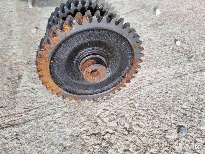 Блок шестерен газ 53