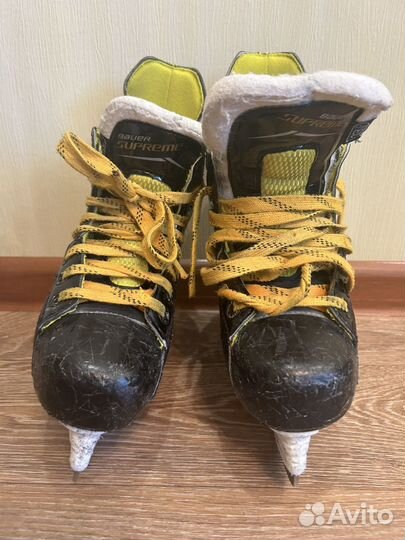 Коньки хоккейные