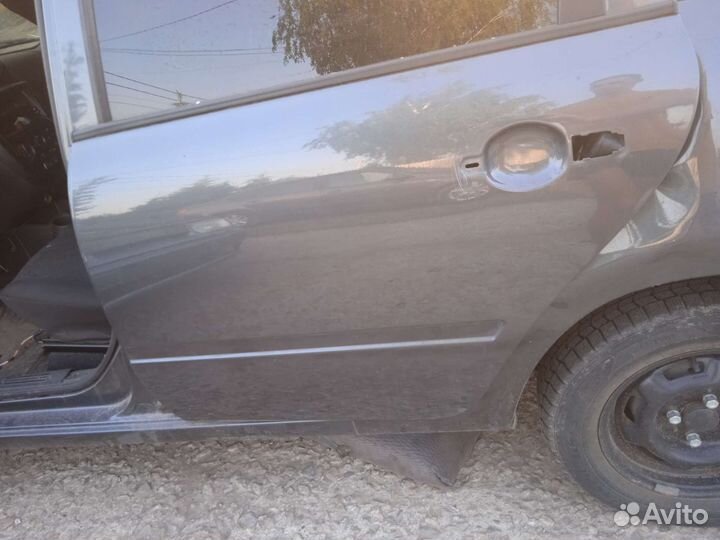 Дверь задняя левая Лада Гранта седан